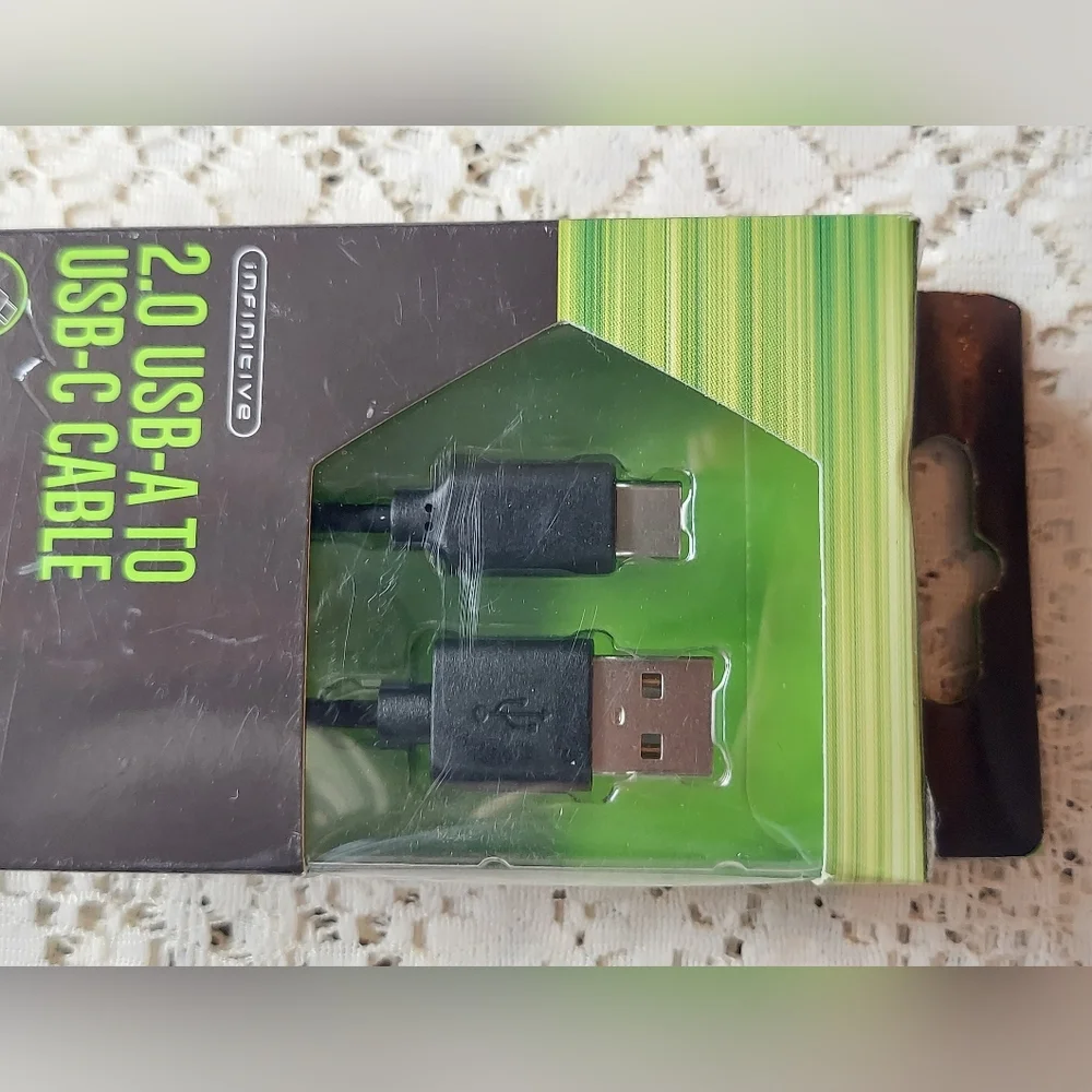 2.0 USB-A to USB-C Cable 3 Feet New, Unused